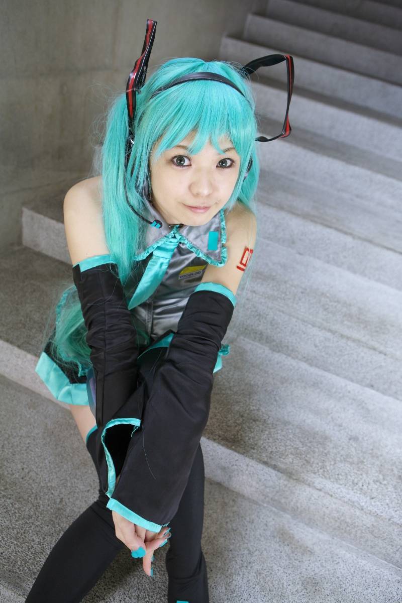 [Cosplay]  Vocaloid - Sexy Hatsune Miku